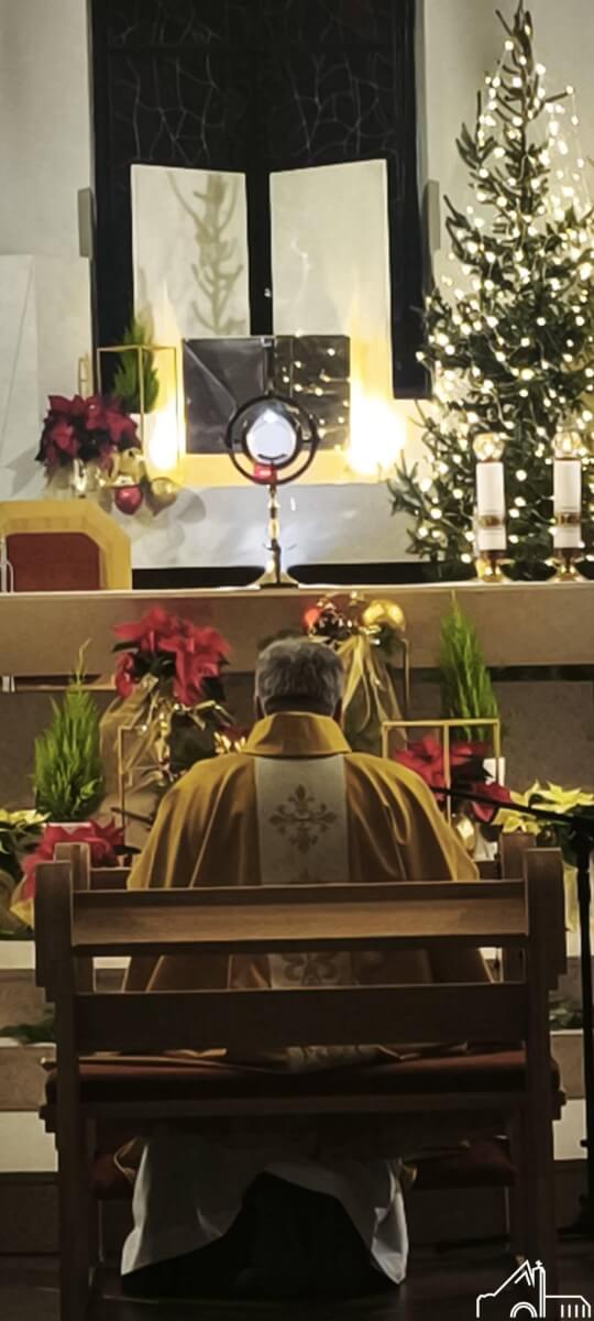 31 XII 2025  Msza Święta połączona z nabożeństwem dziękczynnym za miniony rok.